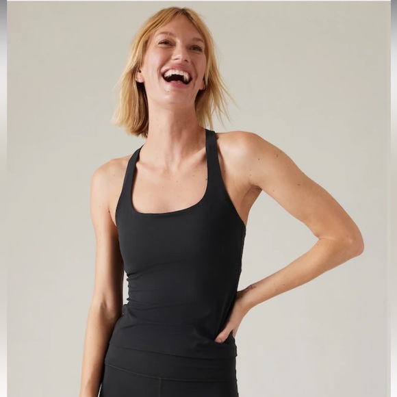 Athleta Tops - ATHLETA TRANSCEND SCOOP BUILT-IN BRA TANK A-C, Size M, Black (NWT)